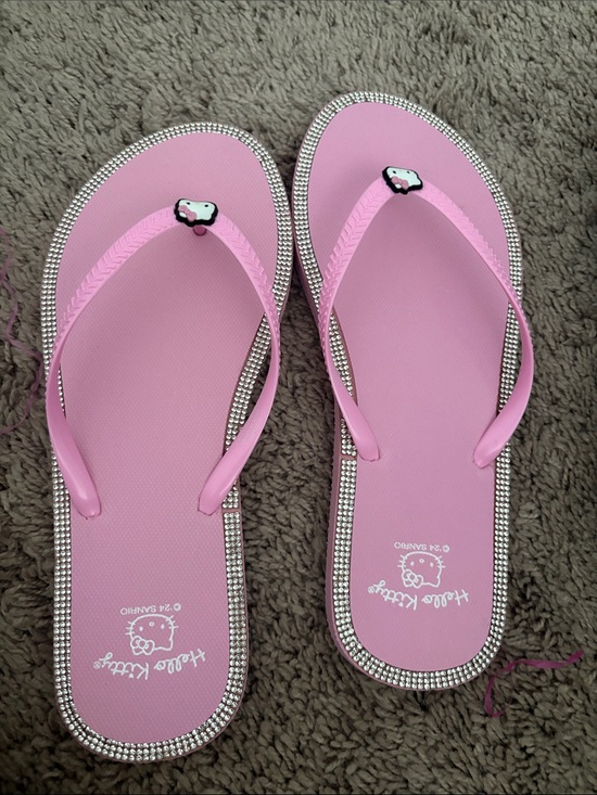 Hello Kitty Shoes - Forever21 x Hello Kitty Pink Rhinestone Trim Flip Flop Sandals limited edition
